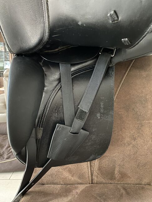 Dressursattel ARR / Schöneich / Stübben, schwarz, 17 Zoll mit Sattelschoner, Stübben in Zusammenarbeit mit Familie Schöneich (ARR) und dem Sattler Christoph Hubertus, J.R., Dressage Saddle, Bedburg-Hau , Image 6