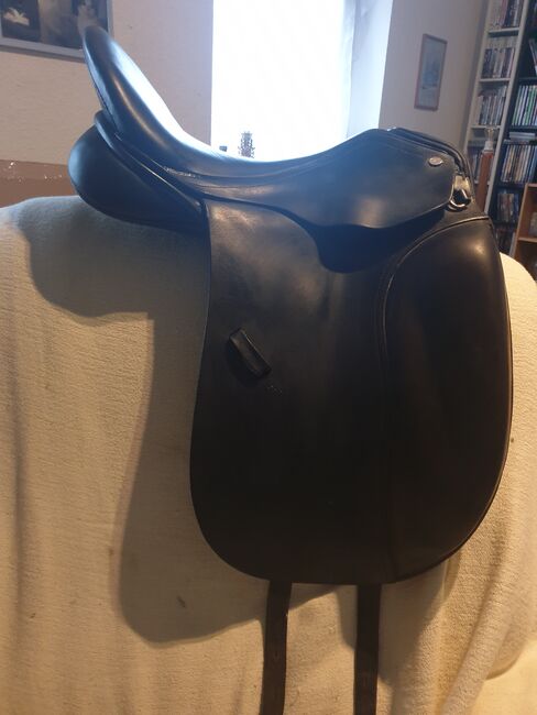 Dressursattel Athen, Busse Athen , Viola Golm, Dressage Saddle, Mannheim