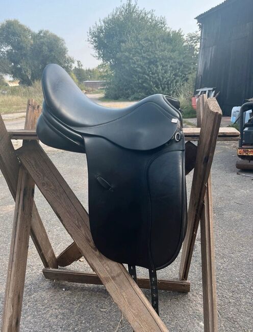 Dressursattel Busse Anky 17,5 Zoll, Busse  Anky, Kathleen , Dressage Saddle, Hamburg 
