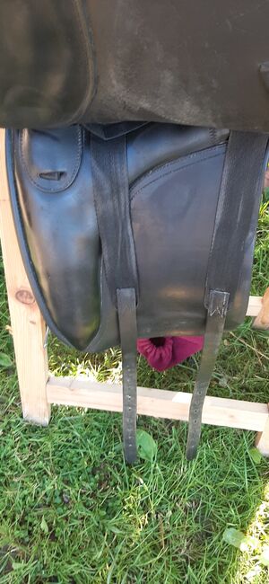 Dressursattel Busse Solibel 17,5 / 33 aufgesetzte Pauschen, Busse Solibel , Maresa, Dressage Saddle, Pfullingen, Image 3