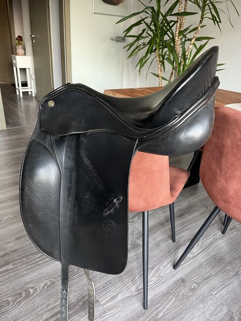 Dressursattel von Otto Schuhmacher 17 Zoll, Otto Schuhmacher Profi Exclusive, Celina Hammann, Dressage Saddle, Söhlde, Image 3