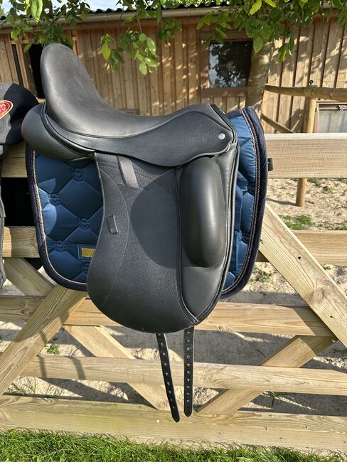 Dressursattel Custom Wolfgang Omni Monoflap 17,5“ NEU!!!, Custom  Wolfgang Omni Monoflap, Strandpferde, Dressage Saddle, Rondeshagen , Image 9