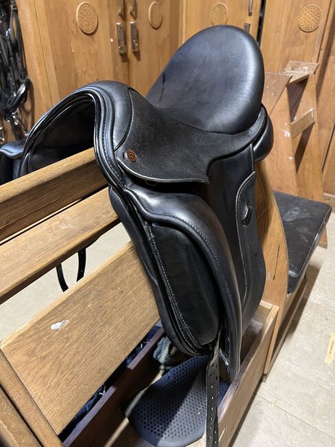 Dressursattel Dresch, Sattlerei Dresch XTHH Flat High Verdades, Tina, Dressage Saddle, Wien, Image 2