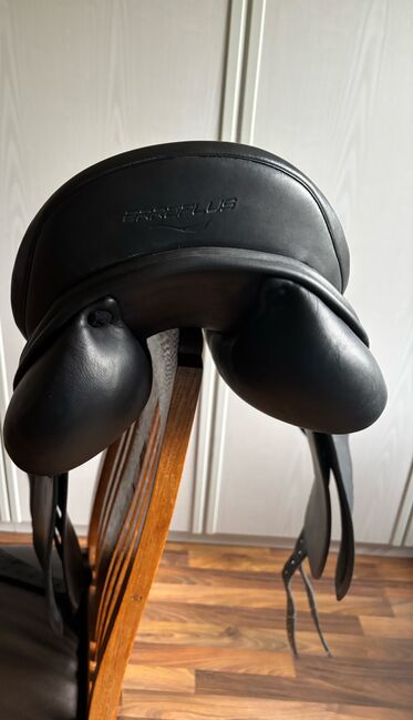 Dressursattel Erreplus Adeline, 18 Zoll, 33 Kammer, Erreplus Adeline, Manuela Henschke , Dressage Saddle, Berlin , Image 3