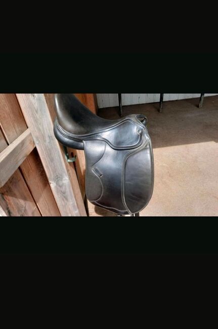 Dressursattel Estelle, Estelle Ambar, Vera Rath, Dressage Saddle, Götzis, Image 3