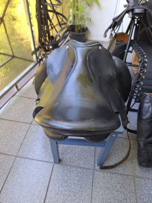 Dressursattel, euroriding Germany Dressur, Päsch Karin, Dressage Saddle, Leichlingen 