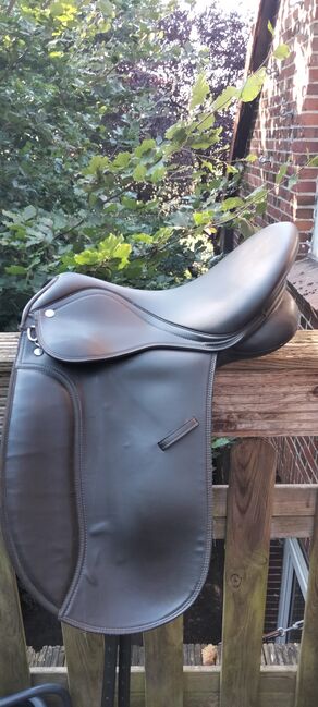 Dressursattel Harrys Horse 16,5, Harrys Horse , Jes, Dressage Saddle, Neugaude 