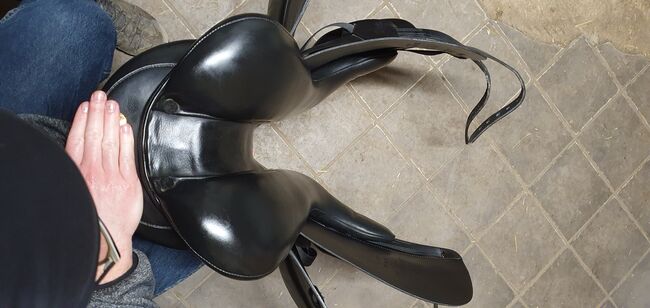 Dressursattel Kentaur Ithaka 17,5 Zoll, Kentaur Ithaka, Lisa Kaufmann , Dressage Saddle, Horka, Image 8