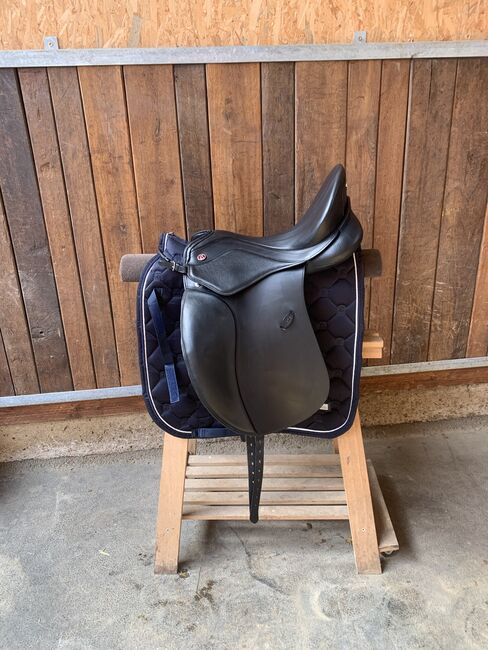 Dressursattel Kieffer Inzell, Kieffer Inzell Größe 17 , Leonie Reber , Dressage Saddle, Murrhardt , Image 4