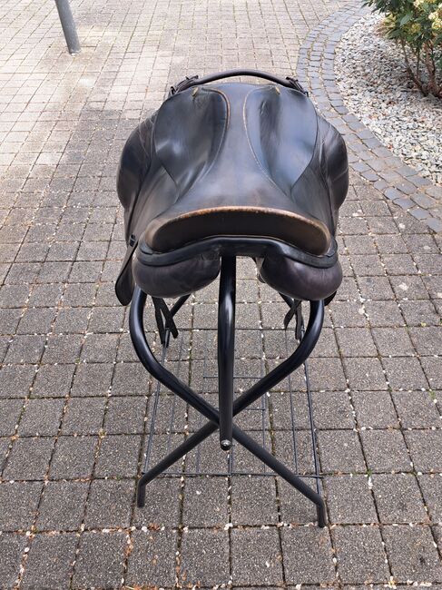 Dressursattel La Belle 17 Zoll, La Belle Suisse, Rolf Schäfer, Dressage Saddle, Wiesloch, Image 2