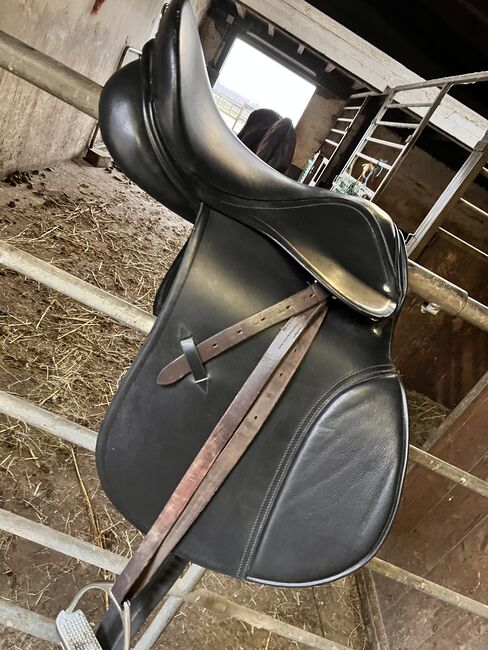 Dressursattel wie neu 16,5, Leonie :) , Dressage Saddle, Linnich, Image 7