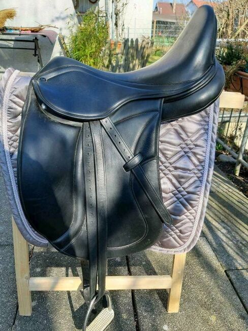 Dressursattel Max Flex Bella 2 Kammerweite 33 Sitzfläche 17,5, MaxFlex Bella 2, Brigitte Rischer, Dressage Saddle, Neckartailfingen, Image 4