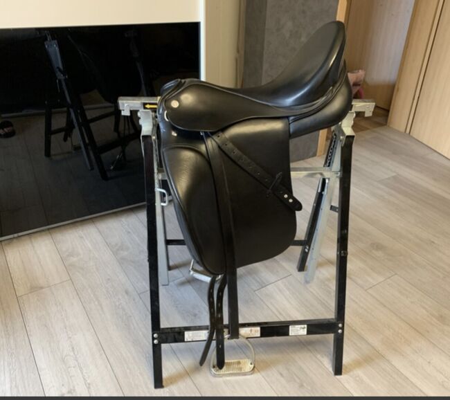 Dressursattel Otto Schumacher Dynamic E, Otto Schumacher  Dynamic E Dressursattel , Manuela , Dressage Saddle, Krefeld 