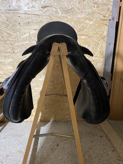 Dressursattel Passier 17.5, Passier, Julia Folger, Dressage Saddle, Bruckmühl, Image 3