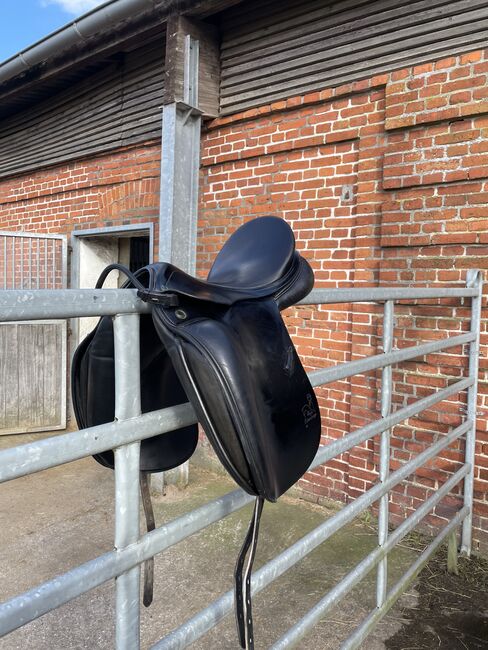 Dressursattel Prestige Top Dressage, Prestige Top Dressage, Sophie Kirstges, Dressage Saddle, Kiel