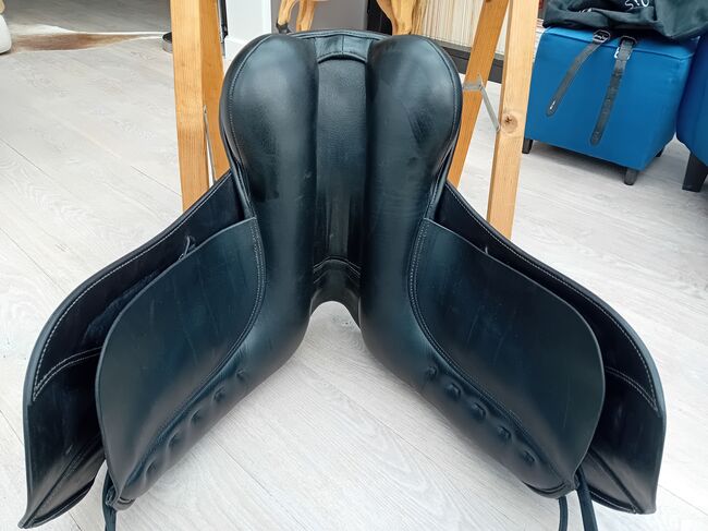 Dressuurzadel Seaɓis Catagena Pro 18", Seabis  Catagena Pro, Silvia , Dressage Saddle, Berlicum , Image 10