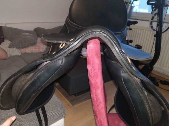 Dressursattel Wintec rotes Kopfeisen, Wintec, Saskia, Dressage Saddle, Geesthacht, Image 8