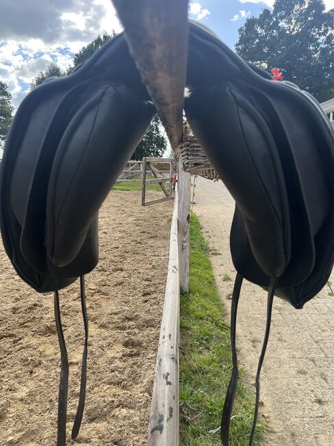 Dressage sadle 18inch Loxley bliss of London, Loxley bliss of London , Iris Klein Egelink, Horse Harness, Aalten , Image 9