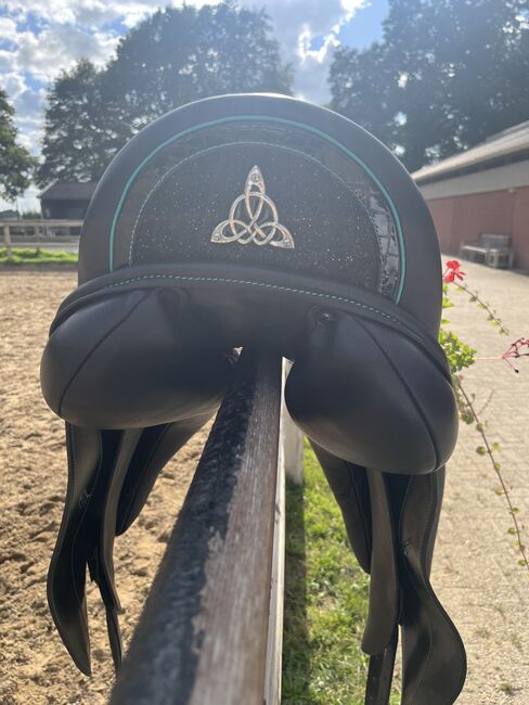 Dressage sadle 18inch Loxley bliss of London, Loxley bliss of London , Iris Klein Egelink, Horse Harness, Aalten , Image 6