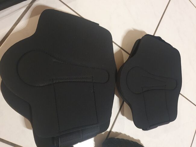 Dressurset in schwarz, Busse, komplett unbenutzt, Busse Jenalie, Kiki, Dressage Pads, Burgwedel, Image 6