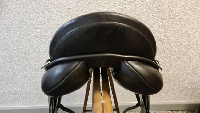 Dressur Sattel 17" Busse Anky Painted Black, Busse Anky , Claudia Kruse , Dressursattel, Sprakensehl , Abbildung 5