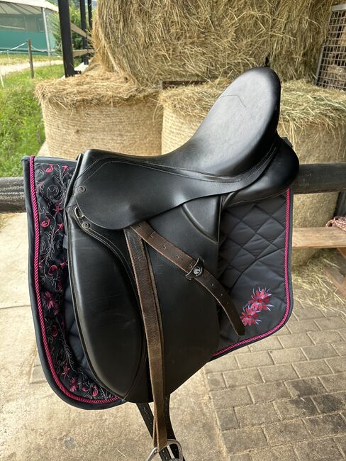 Dressursattel 18“, DT Saddlery, Elke, Dressursattel, Bürgstadt, Abbildung 7