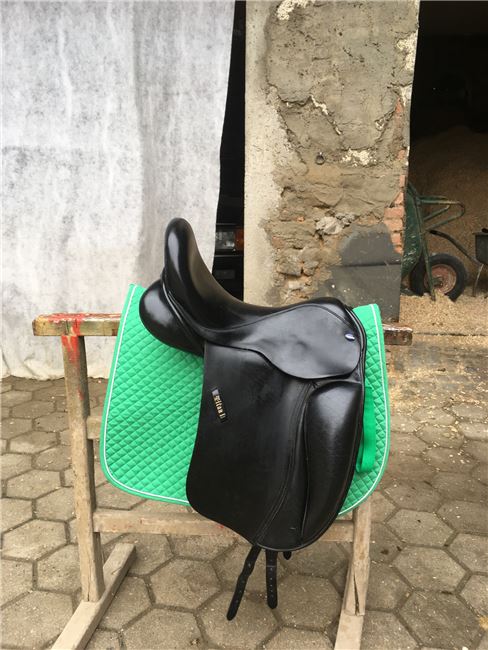 Dressursattel Euroriding Titan 2, 17,5” FIT 2, Euroriding Titan 2 Titan 2, Karina Fürnschuss , Dressage Saddle, St Martin im Sulmtal , Image 2