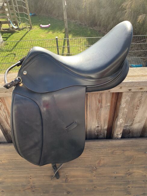 Dressursattel Harry Dabbs Mod. Elegant XF, 17,5" Kopfeisen medium, Harry Dabbs Elegant XF, Birte, Siodła ujeżdżeniowe, München, Image 6