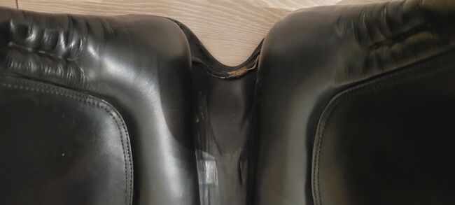 Dressursattel,  Hennig, schwarz,  17,5 Zoll, Hennig, Dörte, Dressursattel, Bernau, Abbildung 5