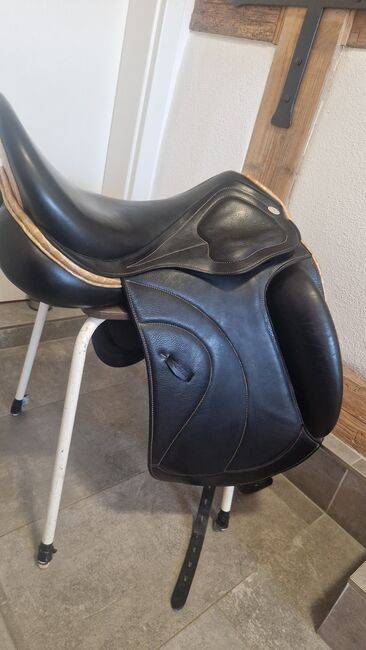 Dressursattel Kentaur 17,5 Zoll Ithaka AP, Kentaur  Ithaka  Ap, Silke Schmidt , Dressursattel, Schmalkalden 