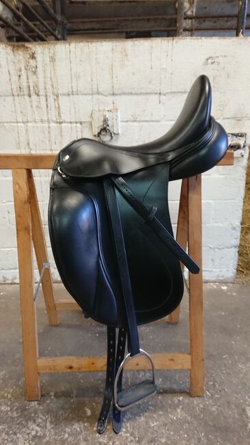 Dressursattel Kentaur Afrodité 17,5, Kentaur  Afrodité , Katharina , Dressage Saddle, Flecken Diesdorf