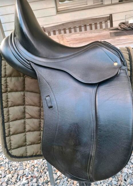 Dressursattel Schleese Tango 17"! Sehr gepflegt!, Schleese Tango, Melanie, Dressursattel, Schwerte