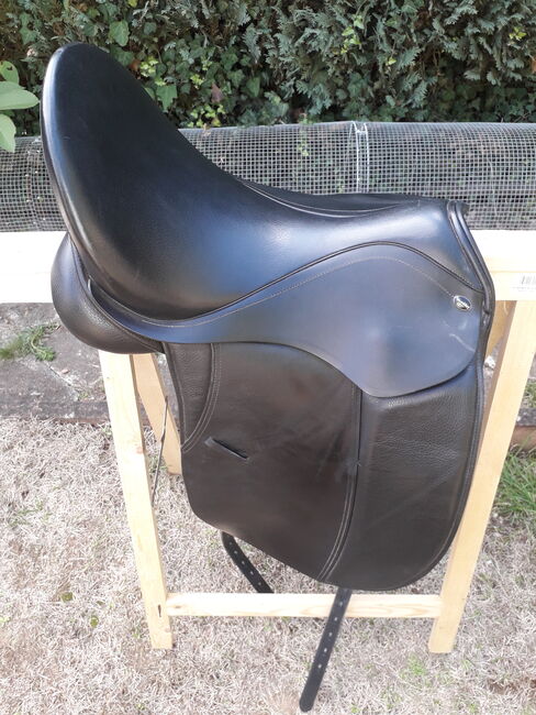 DRESSURSATTEL, Waldhausen Wembley, Sabrina , Dressage Saddle, Dillingen