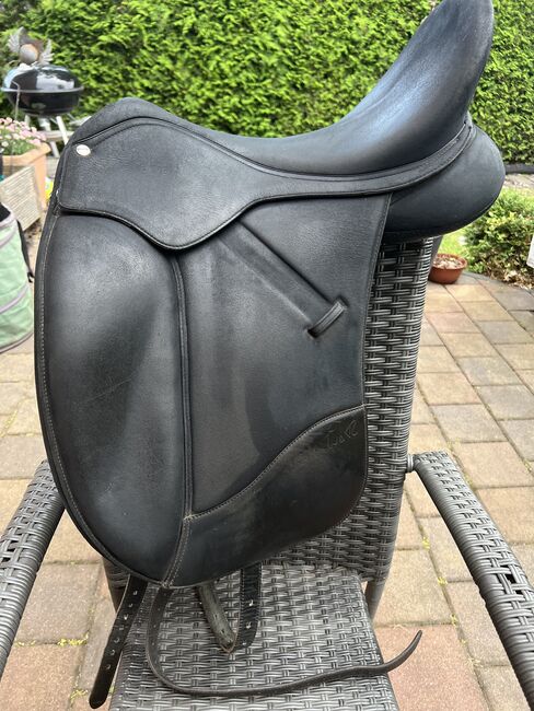 Dressursattel Wintec Isabella Werth 17,5 Zoll mit Cair, Wintec Isabella Werth , Miriam , Dressursattel, Dallgow-Döberitz, Abbildung 2