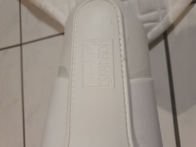 Dressurset weiß mit Eskadron,  unbenutzt, Kiki, Dressage Pads, Burgwedel, Image 6