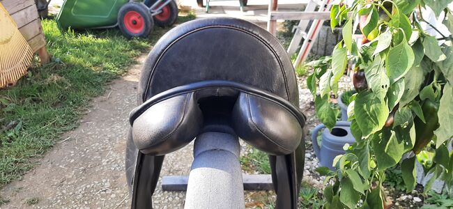 Dressursattel 17,5 breite Kammer, Maresa, Dressage Saddle, Pfullingen, Image 3