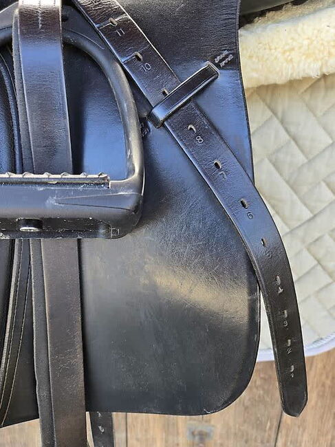 Dressursattel 17.5", Ella, Dressage Saddle, Glarus, Image 3
