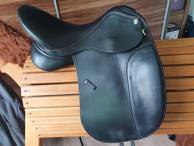 Dressursattel 17,5 Zoll, Zeisler  Massimo Dressur II , Melanie Leisten, Dressage Saddle, Würselen