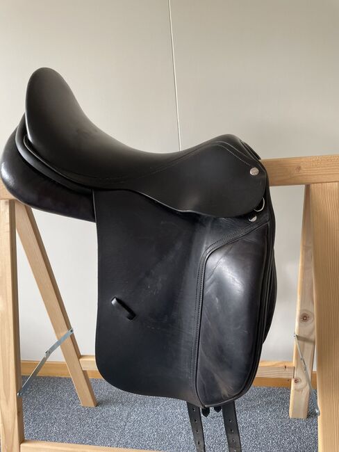 Dressursattel 17 Zoll - Peter Menet x Felix Bühler, Peter Menet x Felix Bühler, Noëlle, Dressage Saddle, Gossau SG