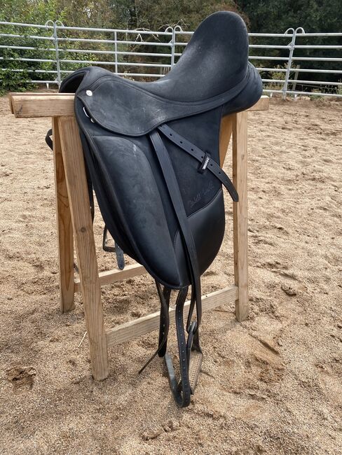 Dressursattel 17“ Wintec easy Chance cair, Wintec Isabell Werth Easy change cair , Jaqueline Hermann, Dressage Saddle, Eiterfeld , Image 4