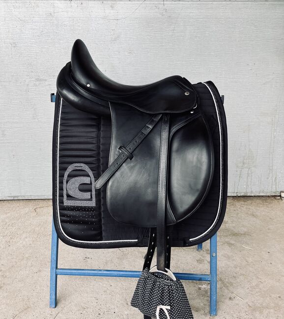 Dressursattel 3P Labelli 2, 16,5“, Sattlerei Alexander Jung (RLP) Labelli 2, Hannah S. , Dressage Saddle, Deidesheim