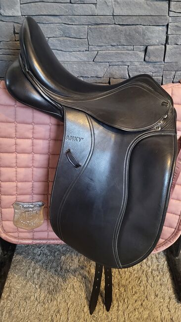 Dressursattel Busse Anky 17' M/W kurz, Busse Anky Dressursattel , Anja, Dressage Saddle, Weener, Image 3