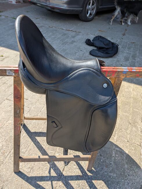 Dressursattel Butterfly Uta Gräf 18" Tiefsitzer schwarz, Butterfly  Uta Gräf , Maren , Dressage Saddle, Garrel, Image 4