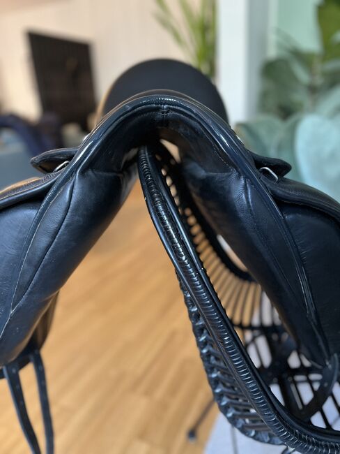 Dressursattel Dresch XT Flat Verdades 17,5 Schwarz Monoblatt Lack, Dresch XT Flat Verdades , Kim Dana, Dressage Saddle, München, Image 4