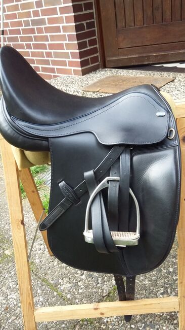 Dressursattel Euroriding Achat neuwertig, Euroriding Achat, Conny, Dressage Saddle, Celle, Image 4