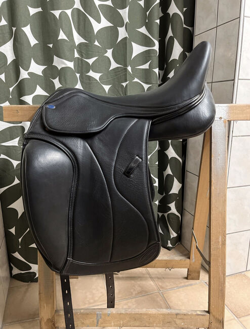 Dressursattel Euroriding Amethyst 18“, Euroriding Amethyst , B. Heuer, Dressage Saddle, Coesfeld