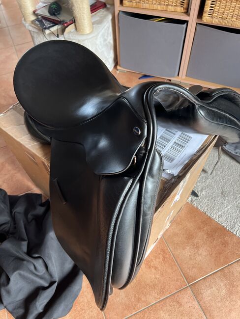 Dressursattel Euroriding Diamant 17,5 Zoll, Euroriding  Diamant , Miriam , Dressage Saddle, Dallgow-Döberitz, Image 7