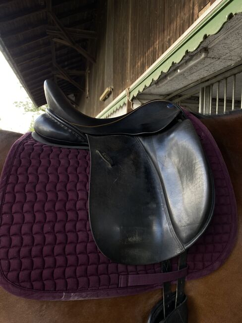 Dressursattel Euroriding Luxor 17‘, Euroriding Luxor, Julia Folger, Dressage Saddle, Bruckmühl