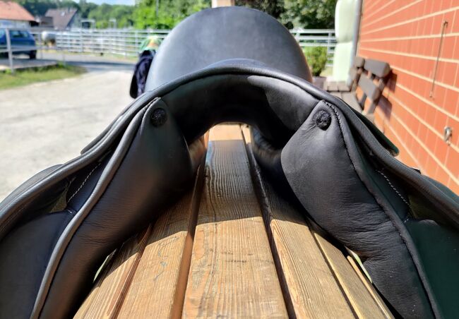 Dressursattel Euroriding Romulus 17,5 weit, Euroriding  Romulus DS, Sunibo, Dressage Saddle, Bad Gandersheim, Image 7