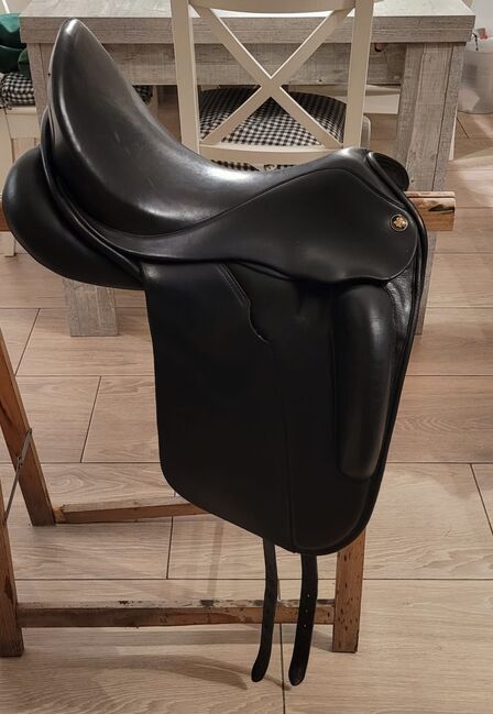 Dressursattel,  Hennig, schwarz,  17,5 Zoll, Hennig, Dörte, Dressage Saddle, Bernau, Image 2